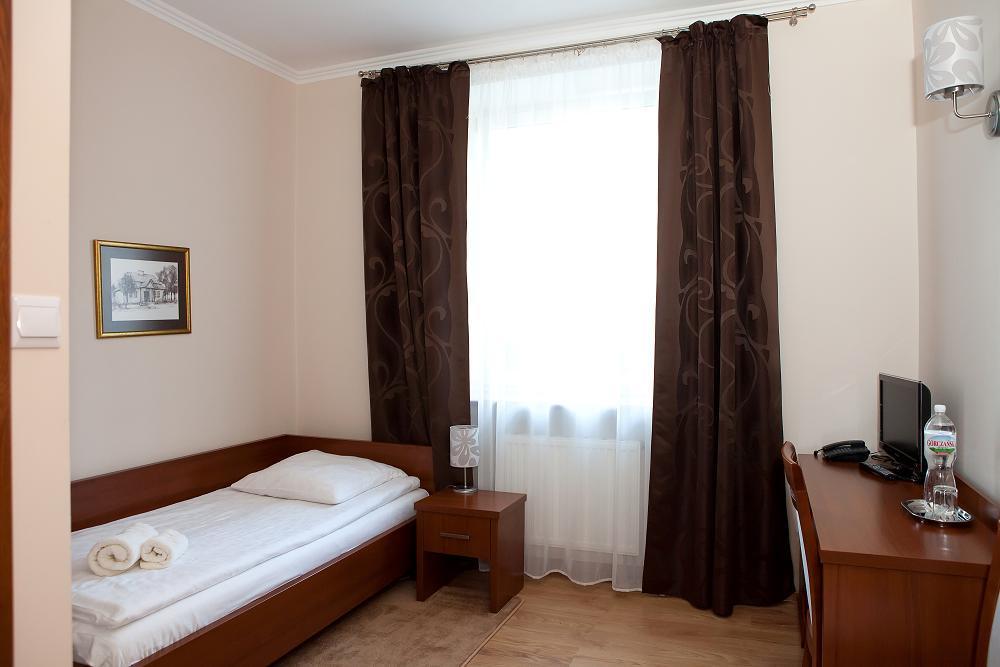 Hotel Srodmiejski Kielce Exterior photo