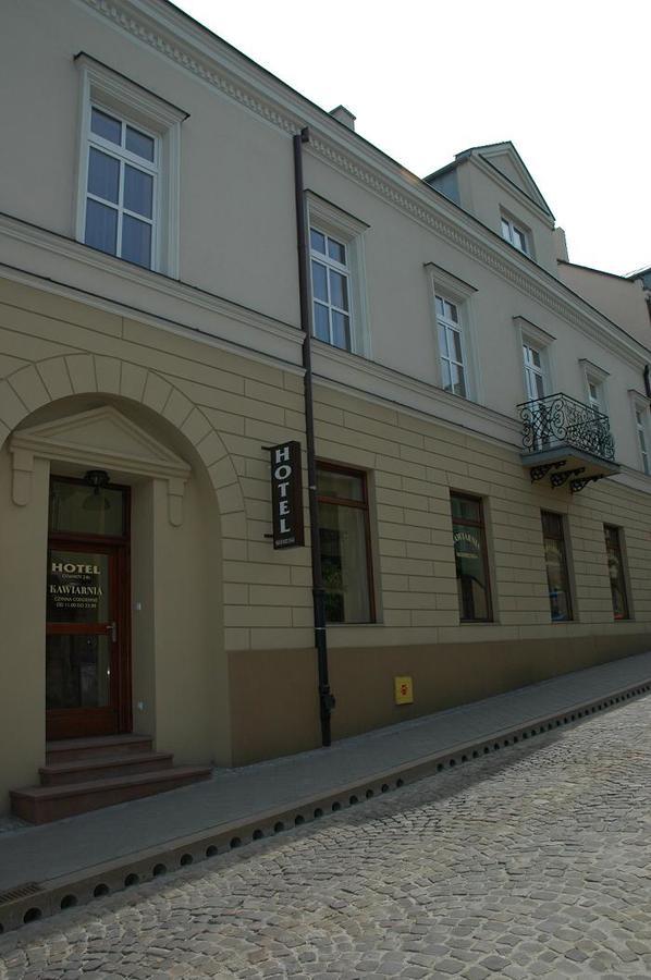 Hotel Srodmiejski Kielce Exterior photo