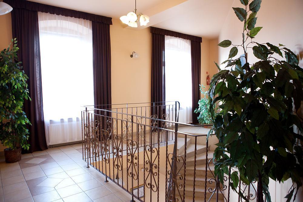 Hotel Srodmiejski Kielce Exterior photo