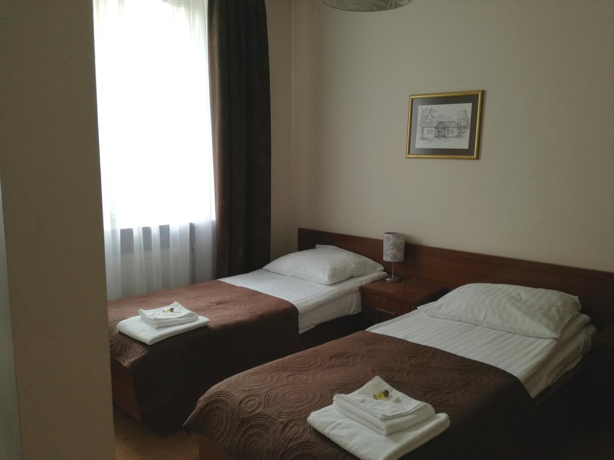 Hotel Srodmiejski Kielce Exterior photo